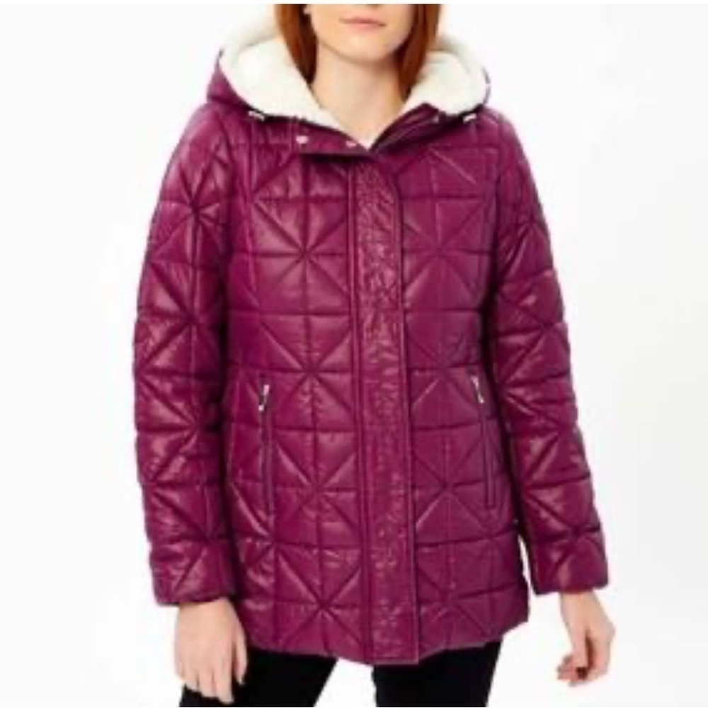 Steve Madden Women's Plum Fleece-
NWT Trim Puffer Quilted Coat Size 1X
